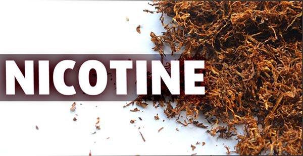 Nôn khan khi hút thuốc lá có thể là do ngộ độc nicotine